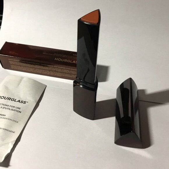 Hourglass NEW Vanish Seamless Finish Foundation Stick ALMOND Full Size Box Cream - Picture 3 of 14